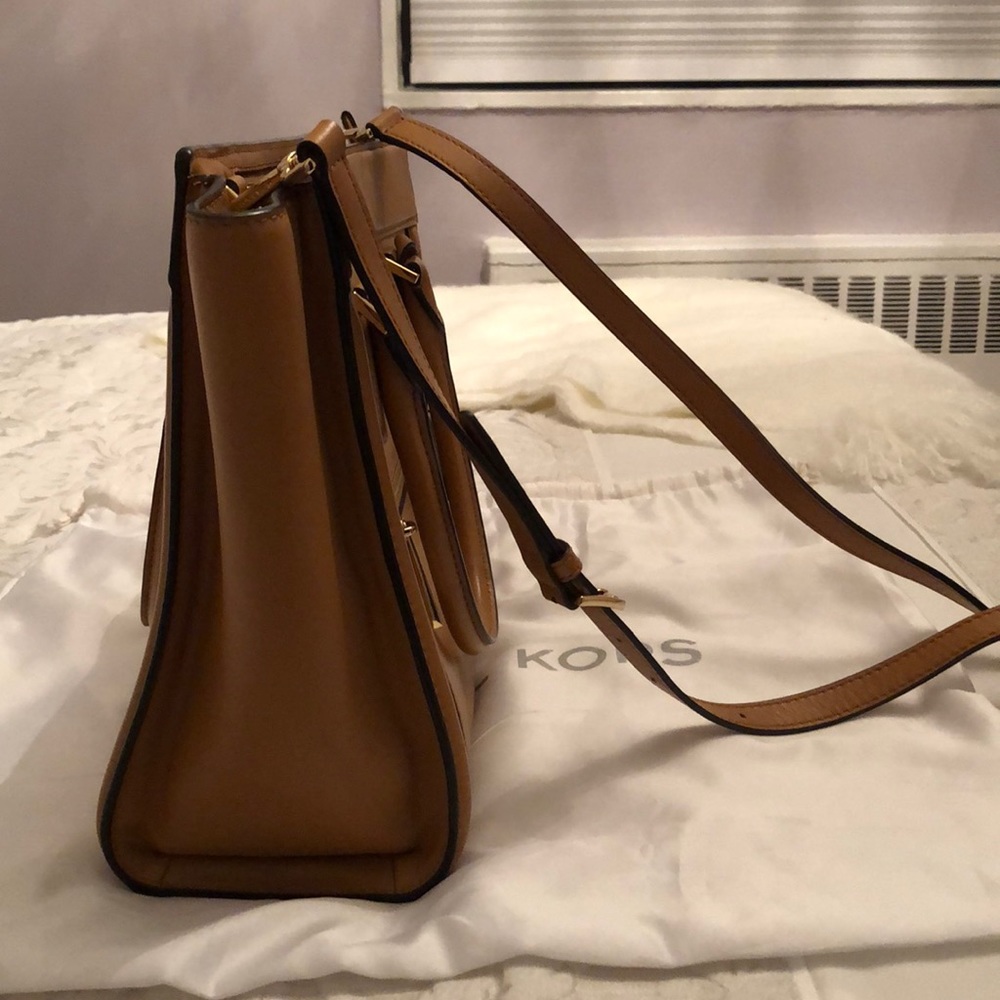Michael Kors Colette Zip Large Satchel - Picture 6 of 9